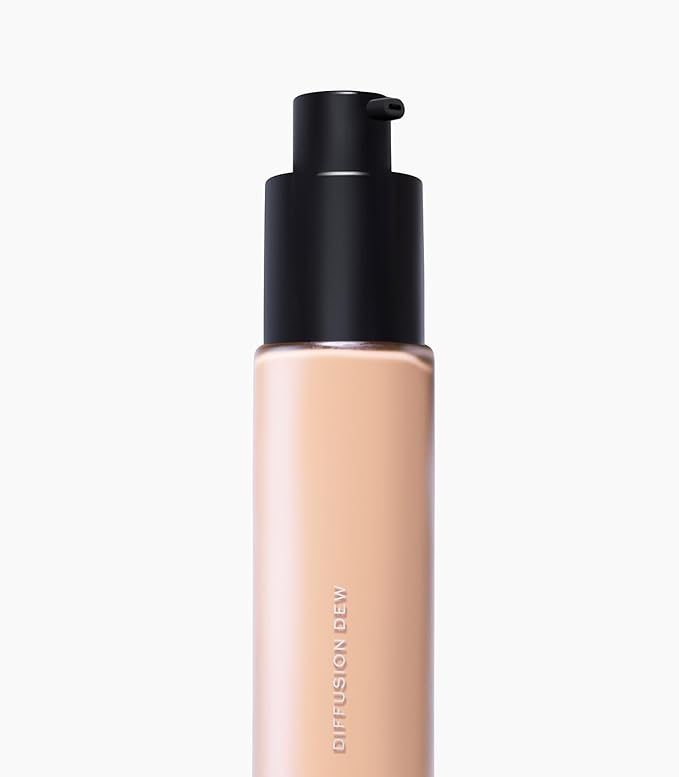 MAKE Beauty Skin Tint – Sheer to Medium Coverage with a Natural Radiant Finish. Lightweight, Smoothing Formula with Niacinamide and Adenosine. Diffusion Dew – 04 Ginger