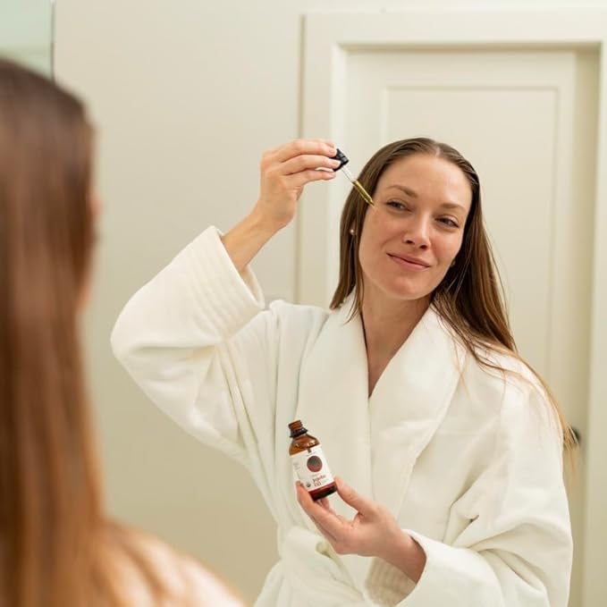 River Cosmetics Organic Jojoba Oil, Cold Pressed Jojoba Oil for Face, Skin Care, and Hair Care, USDA Certified Organic 100% Pure, Hexane Free, 4 Fl Oz.