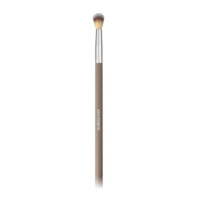 Sandstone Scandinavia Eyeshadow Blending Brush