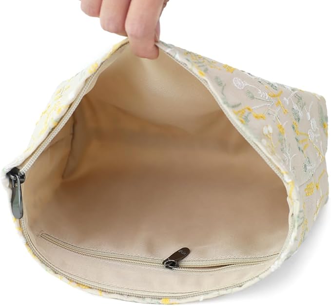 BBORGDC Floral Cotton Embroidered Makeup Bag - Large Capacity Cosmetic Pouch for Travel, Makeup Organizer & Toiletry Bag with Zipper, Perfect for Daily Use & Gifts