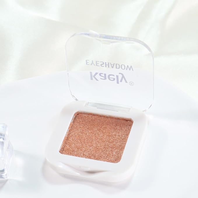 FeiCuiYun Glittler Single Eye Shadow Palette Makeup, Champagne Gold Sparkle Shimmer Monochrome Eyeshadow For Older Women, Pigmented Waterproof Sombras Para Ojos, Vegan, Talc, Paraben&Cruelty Free, 01