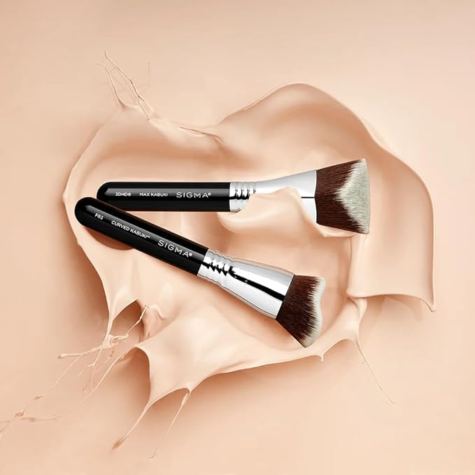 Sigma Beauty F83 Curved Kabuki™ Brush