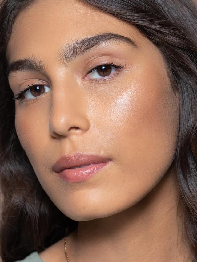 ILIA - Multi-Stick Cheek + Lip Color | Buildable + Blendable | Multi-Use Cream Highlighter | Nourishing Skincare Ingredients | Clean, Cruelty-Free (In The City | Bronze pearl)