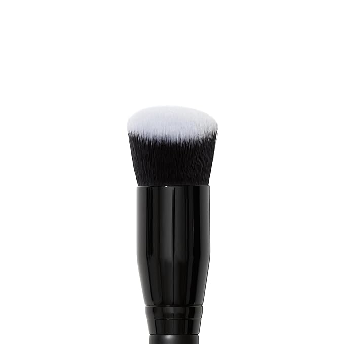 e.l.f. Camo Liquid Blush Brush