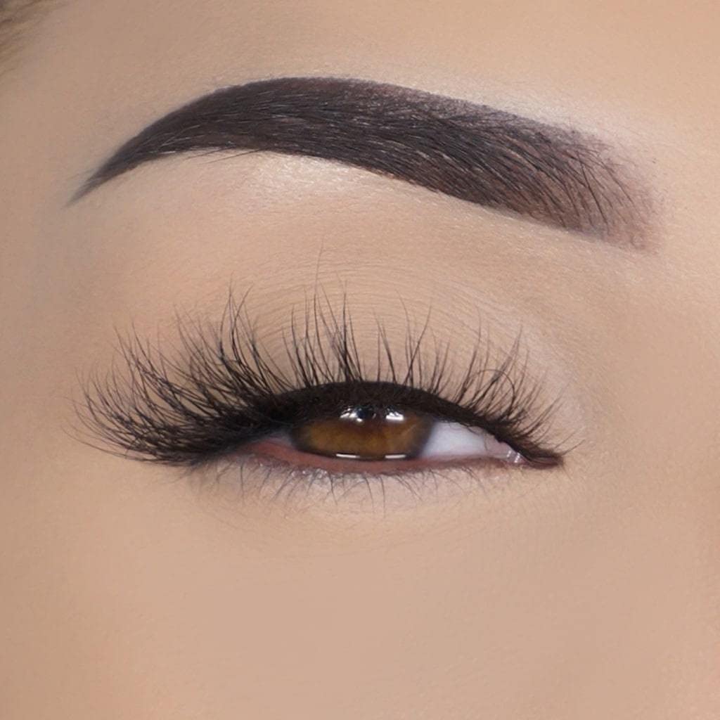 Lilly Lashes Milan 3D Mink Lashes, Mink Eyelashes, The Original Lilly Lash For Wispy & Natural Look, Reusable Eyelashes up to 25x, Fluffy Lashes, Strip Lashes, Lash Glue not Included