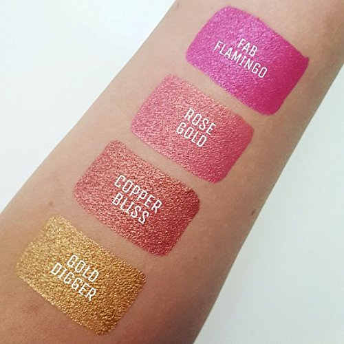 Aromi Hot Pink Magenta Metallic Liquid Lipstick (Fab Flamingo)