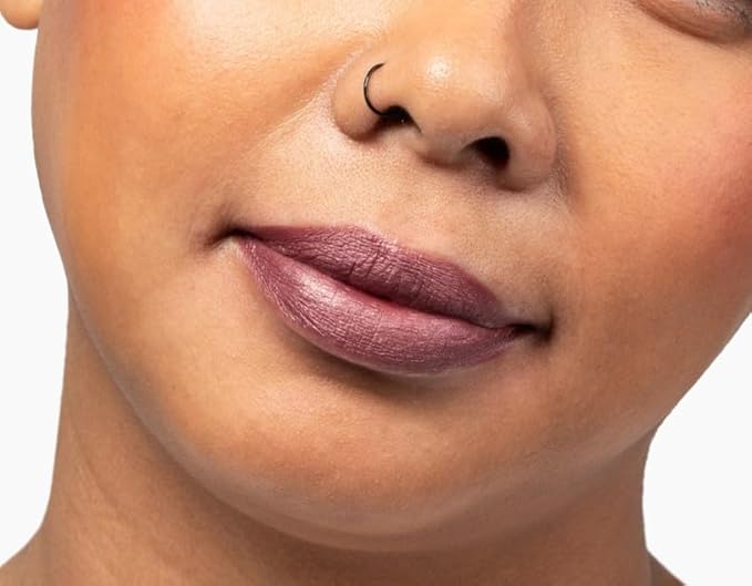 Aromi Chestnut Rose Metallic Liquid Lipstick (Burgundy Quartz)