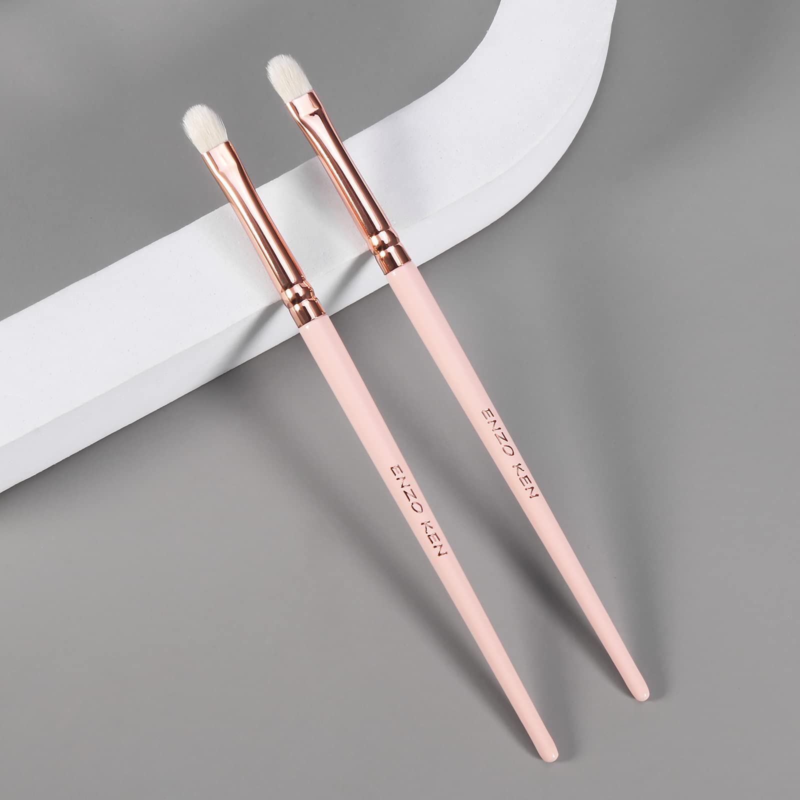 Natural Goat Hair Eye Brush by ENZO KEN - Small Corners & Smudge Brush - Single, Mini Size - Pink, E403S