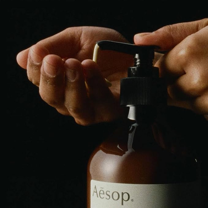 Aesop Resurrection Aromatique Hydrating Hand Wash | Gentle Non-Drying Hand Soap with Mandarin Rind, Rosemary, & Lavender | Moisturizing Kitchen & Bathroom Soap | 16.9 oz