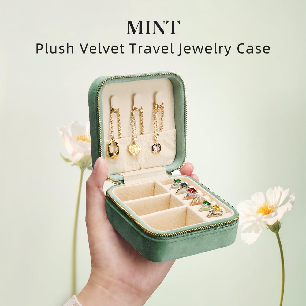 TAIMY Travel Jewelry Case, Small Plush Velvet Jewelry Box for Women and Girls, Portable Jewelry holder organizer for Rings Earrings Necklaces Bracelets(Mint)