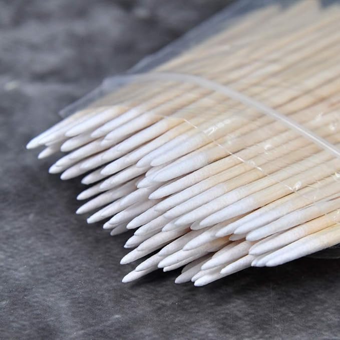RIKWOG 800pcs Pointed Cotton Swabs, 4 inch Precision Microblading Cotton Buds Cotton Sticks Applicator for Eyebrow Tattoo Beauty Make-up Nail Clean, Cosmetic use Wood Handle