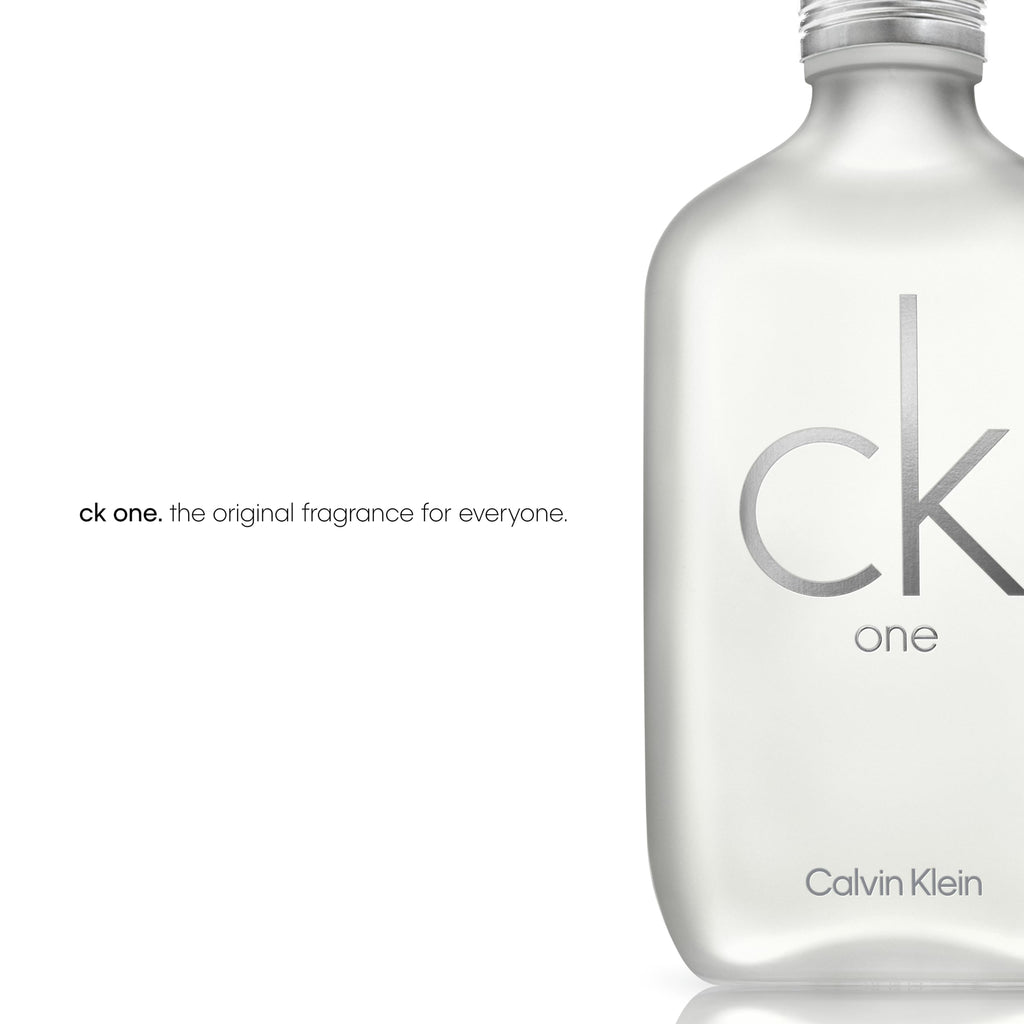Calvin Klein Ck One Eau de Toilette 10 fl oz