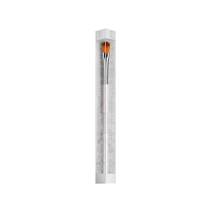 Sigma Beauty S20 Eye Cream Skincare Brush – Skincare Tool for Applying Skincare Products to Face and Skin, Gentle Eye Cream Brush Applicator for Eye Creams and Eye Makeup Primer (1 Pc)