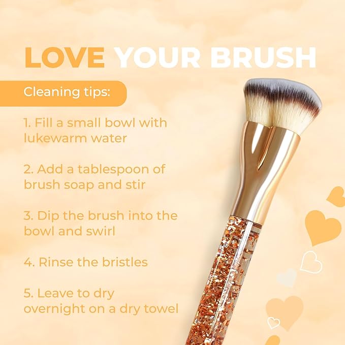 Lamora Heart Foundation Brush - Blending Liquid Cream Mineral Face Brush