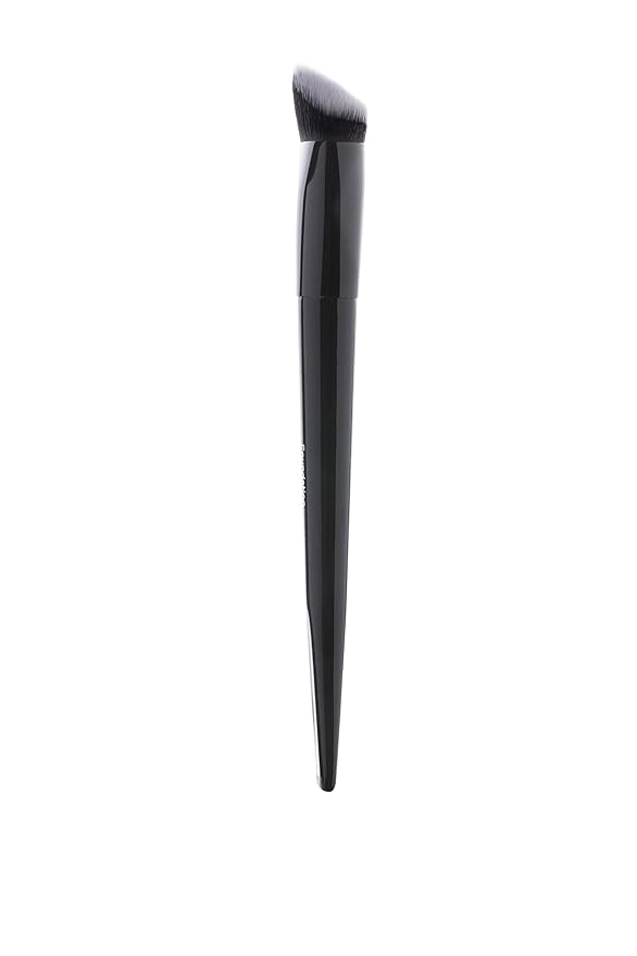 Masterclass Foundation Brush | Makeup Artist Brand | Flawless Application