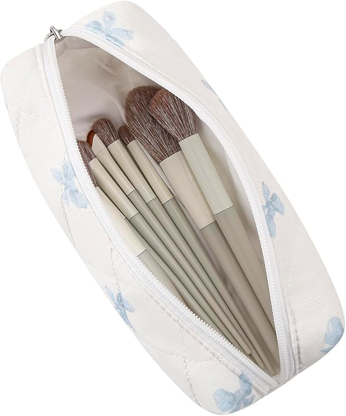 HHQQWZ Cute Floral Cotton Makeup Brush Cosmetic Bag for Women, Travel Quilted Zipper Make Up Bag, Flowers Toiletry Organizer Case Kawaii Makeup Cosmetic Travel Cloth Pouch (Blue Bow Tie)