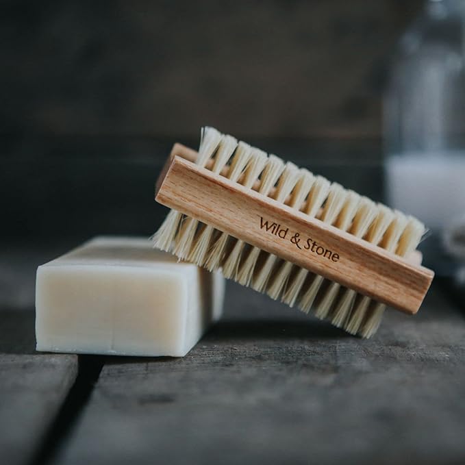 Wild & Stone Wooden Nail Brush, 2-Pack, FSC Beechwood & Sisal