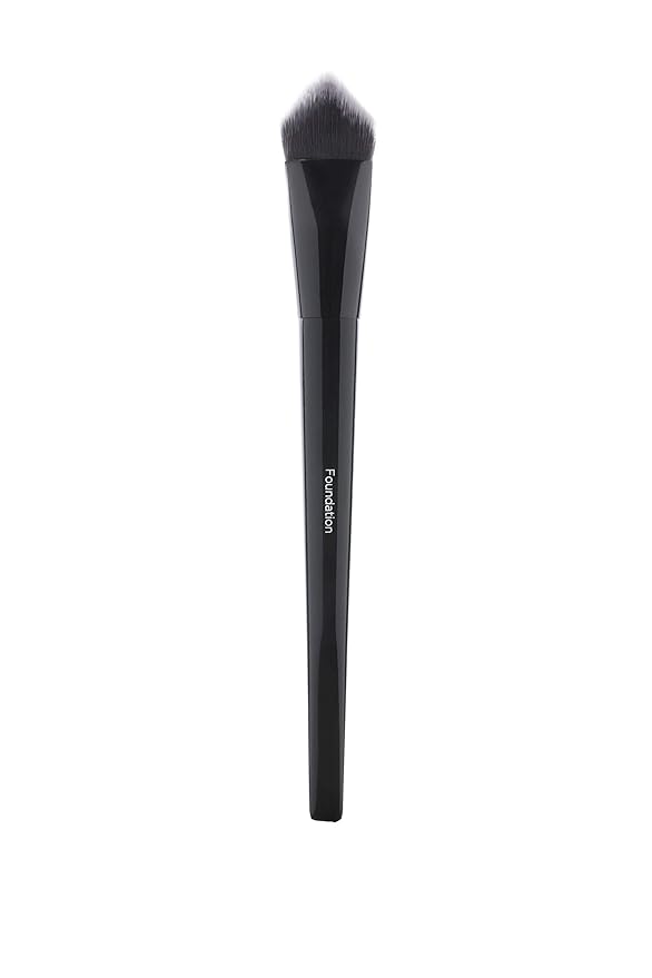 Masterclass Foundation Brush | Makeup Artist Brand | Flawless Application