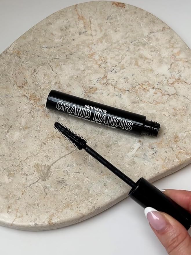 Sandstone Scandinavia Hypoallergenic Mascara for Sensitive Eyes (Brown)
