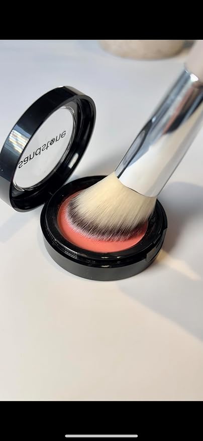 Sandstone Scandinavia Blush Brush