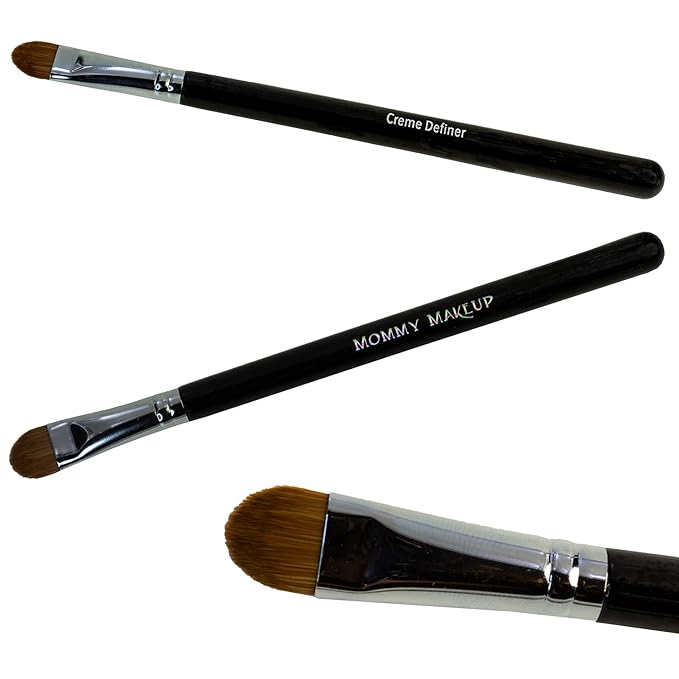 Creme Definer Flat Eyeshadow Brush - Soft Vegan Bristles by Mommy Makeup
