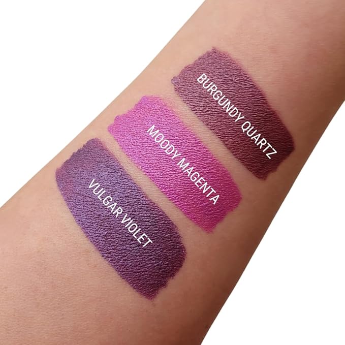 Aromi Chestnut Rose Metallic Liquid Lipstick (Burgundy Quartz)