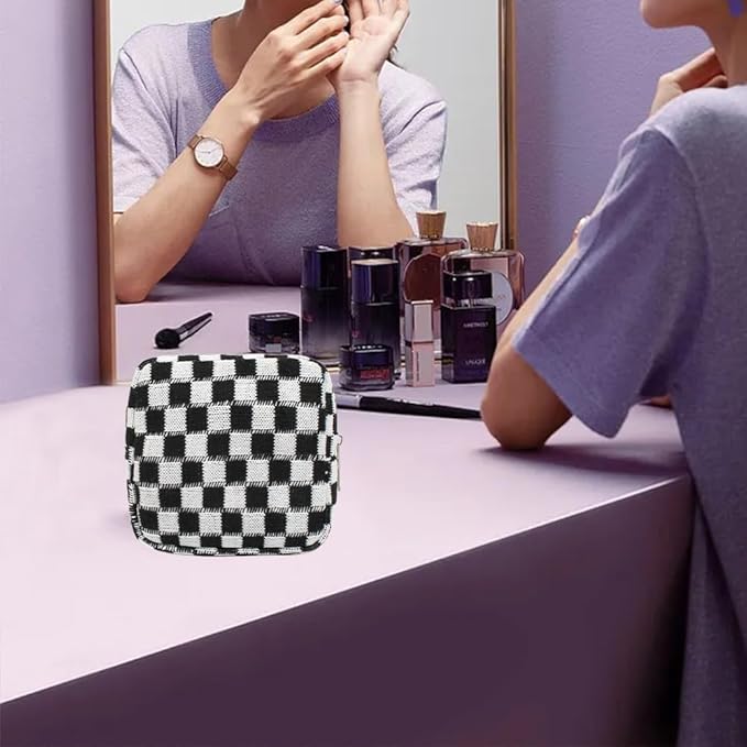 FFpaw Small Black Makeup Bag for Purse, Mini Checkered Cosmetic Bag Zipper Cute Make Up Pouch Travel Toiletry Bag Quilted Aesthetic Accessories Makeup Storage Bag Organizer for Women Girls