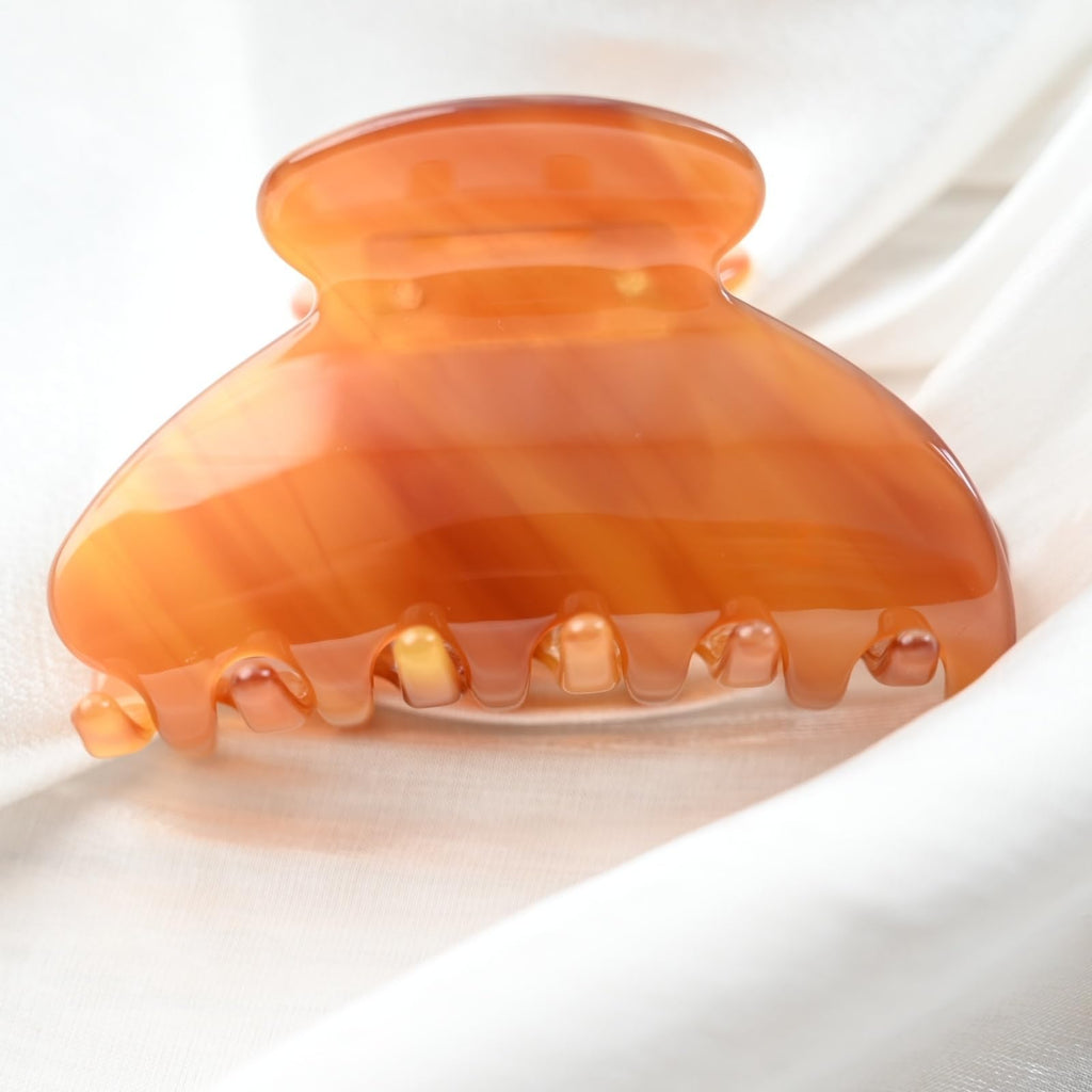 Prettyou Handmade Celluloid Acetate French Design Barrettes Tortoise Shell Claws Hair Claw Luxury Fashion Accessories Hair Clip for Women (amber)