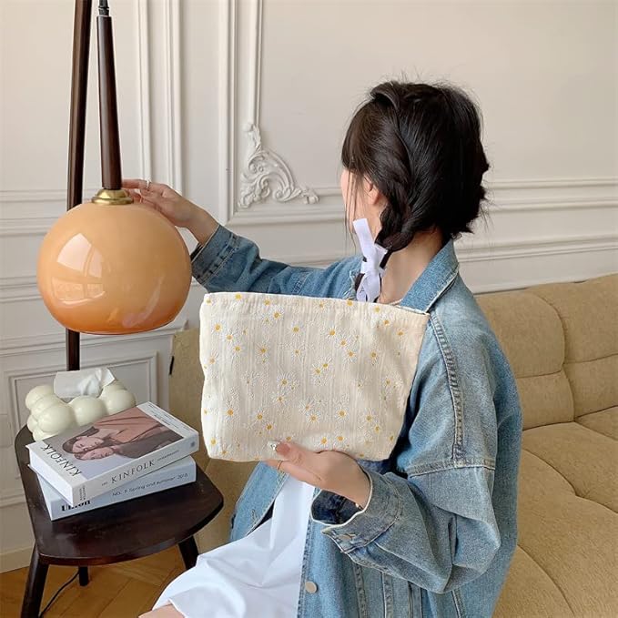 Flat Makeup Bag for Women,Zipper Cosmetic Pouch for Purse,Daisy Beige