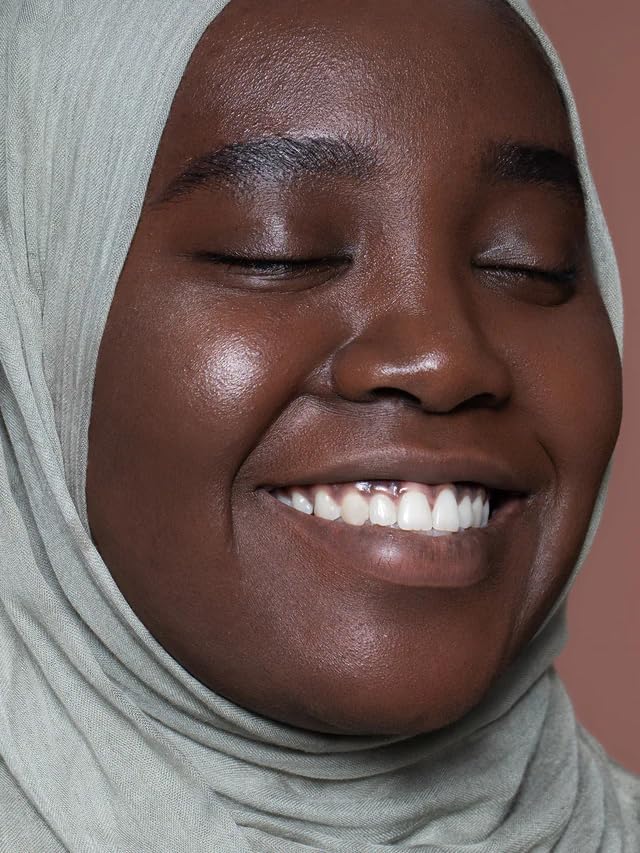 ILIA - Multi-Stick Cheek + Lip Color | Buildable + Blendable | Multi-Use Cream Highlighter | Nourishing Skincare Ingredients | Clean, Cruelty-Free (Cosmic Dancer | Soft champagne pearl)