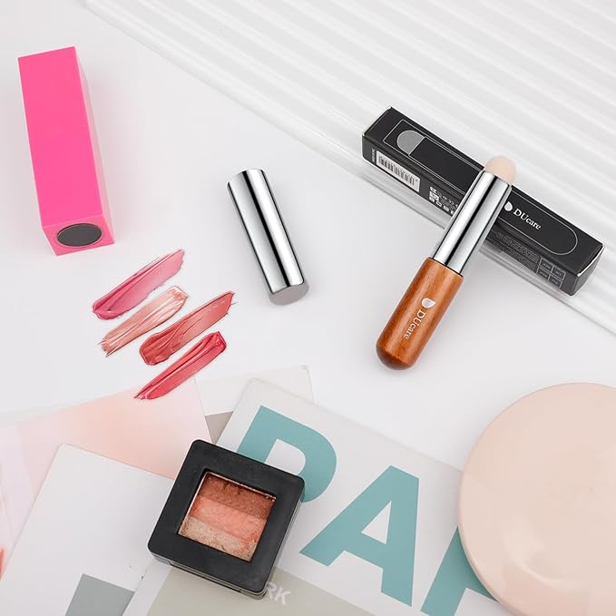 DUcare Lip Brush With Cap Lip Smudge Brush Mini Lip Makeup Brush