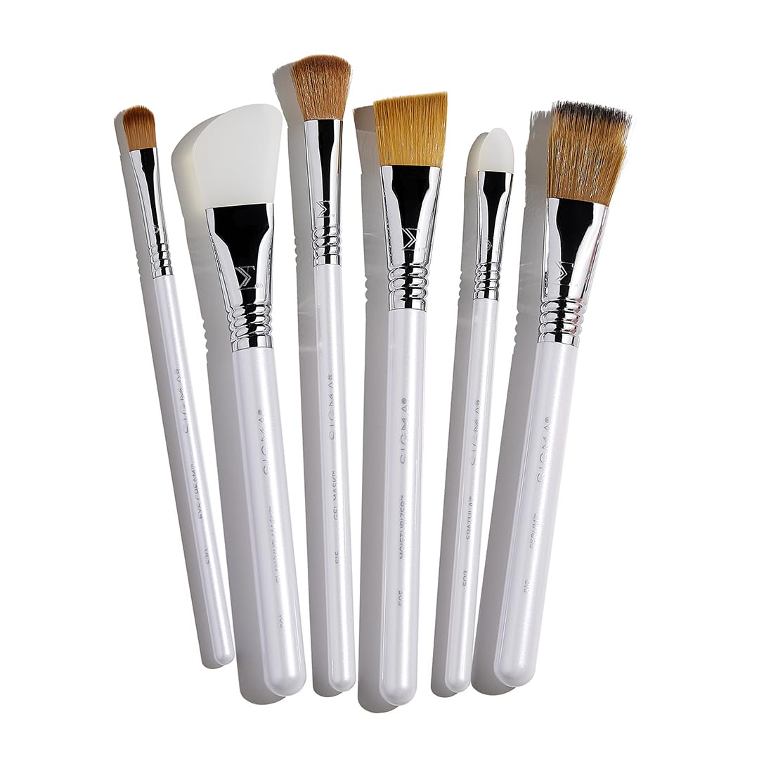 Sigma Beauty S15 Gel Mask Skincare Brush –Skincare Tool for Applying Skincare Products to Face and Skin, Silicone Face Mask Brush Applicator for Gel Mask Products (1 Pc)
