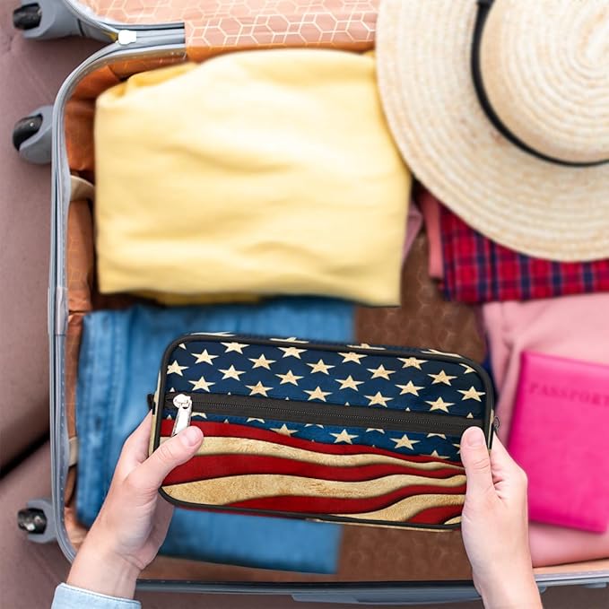 Pardick 4Th Of July Usa Flag Travel Toiletry Bag for Women Men Lightweight Cosmetic Makeup Bag Organizer Waterproof Shaving Bag Dopp Kit with Large Capacity for Toiletries and Shaving Accessories