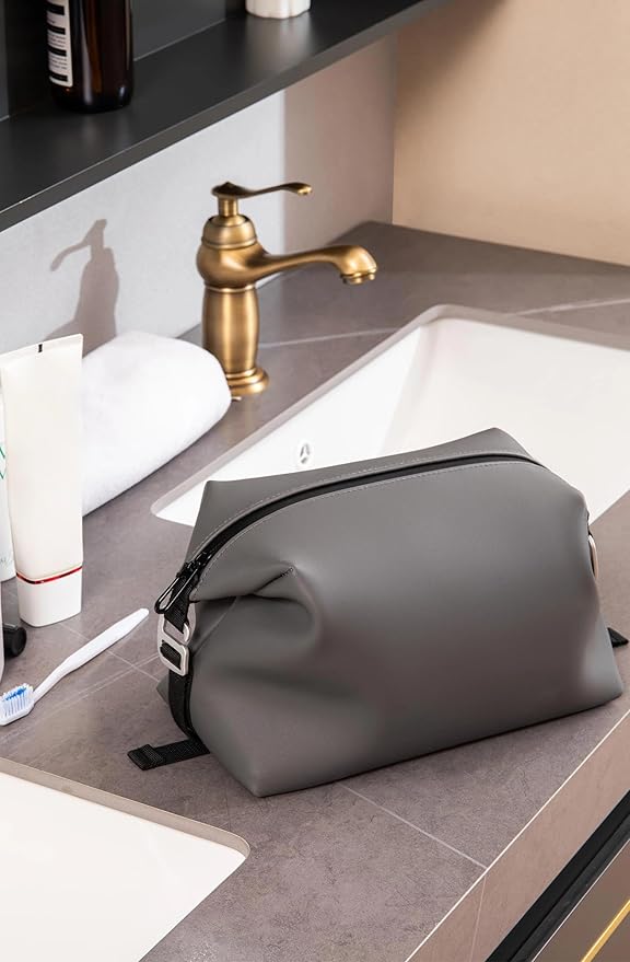 Onbagway 6"x11" 6L Silicone Toiletry Bag, Grey
