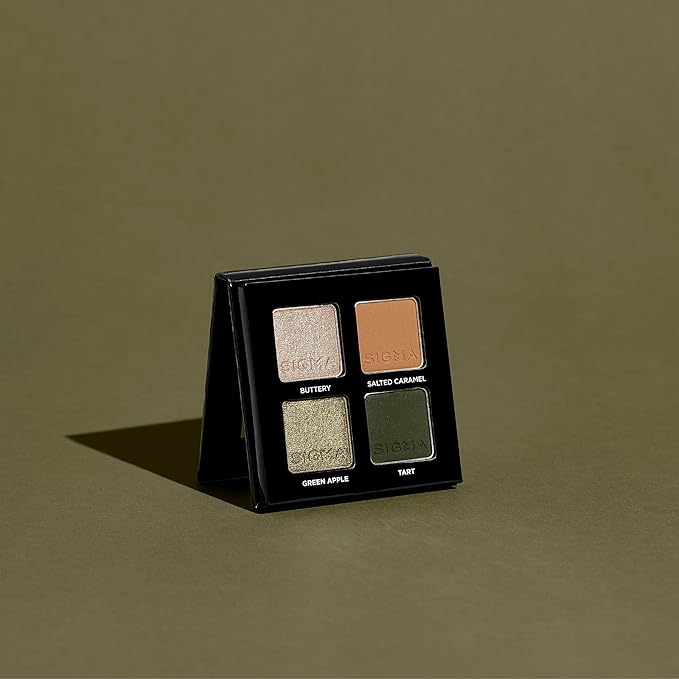 Sigma Beauty Caramel Apple Eyeshadow Quad — Makeup Eyeshadow Quad with a Buttery Soft Formula and Buildable, Blendable Shades for a Flawless Eye Look, Designed for All Day Wear