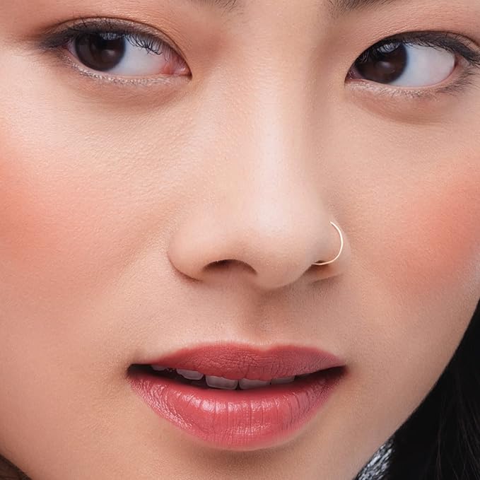 True + Luscious Super Moisture Lipstick | Satin Sheer Lasting Hydrating Lip Color for Dry Lips & All Skin Tones | Lightweight Feel with Hyaluronic Acid & Konjac Root | Vegan | Vintage Rose