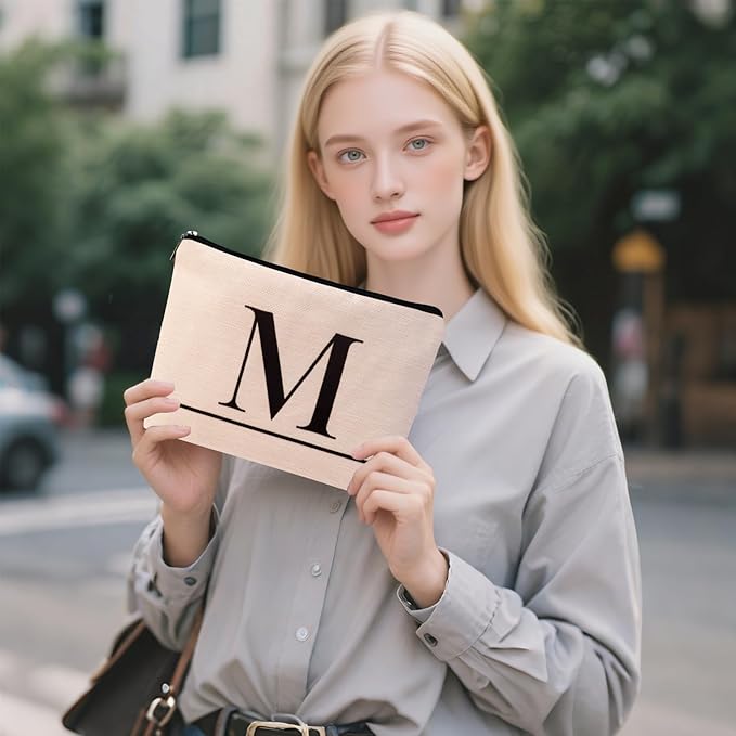 HDYHDY Letter A-Z Initial Personalized Makeup Bags, Birthday Gifts for Women, Monogrammed Gifts for Women Mom Sister Best Friend Bride Bridesmaid, Mothers Day, Christmas, Small Travel Cosmetic Bag (M)