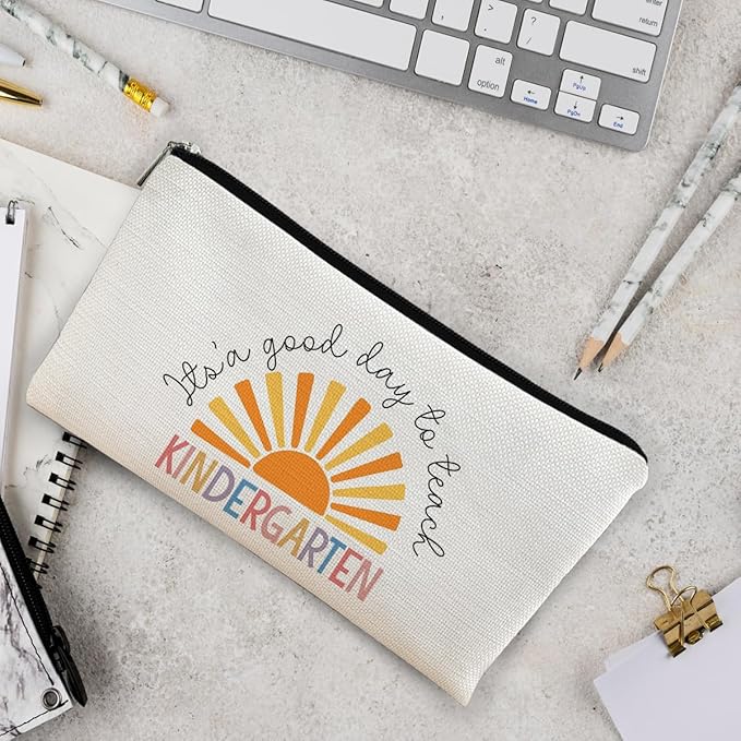 BARPERY Kindergarten Teacher Gift: Makeup Bag, Cosmetic Bag Zipper Travel Toiletry Bag, Best Teacher Gifts