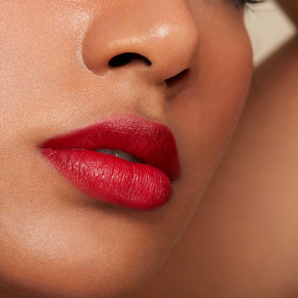 Monika Blunder Beauty - Kissen Lush Lipstick Crayon - Matilda (Neutral Red) - Clean Beauty, Cruelty-Free, Vegan