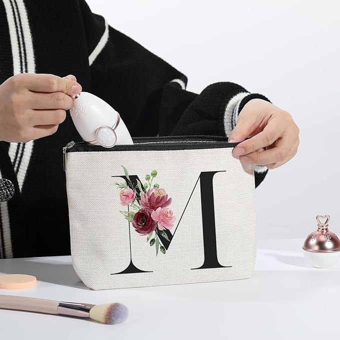 KDXPBZ Initial Makeup Bag - Personalized Gifts for Women, Bridesmaid & Birthday Gifts, Bride & Best Friend Cosmetic Bag (Letter M)
