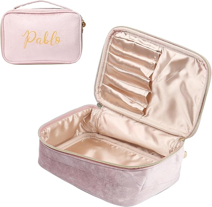 Dreamgem Personalized Name Makeup Bags - Monogrammed Gift for Women Girls Cosmetic Bag with Zipper Gift Ideal for Teen Girls Women Birthday Friend Mom (Pink)