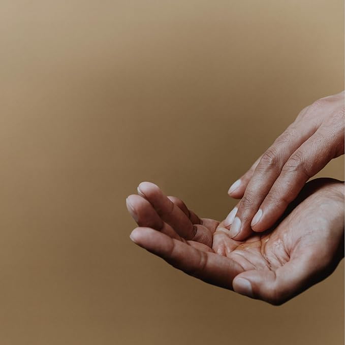 Aesop Reverence Aromatique Exfoliating Hand Wash | Exfoliating Hand Soap with Finely Milled Pumice | Gentle Cleansing & Skin-Smoothing Formula with Vetiver, Petitgrain & Bergamot | 500mL / 16.9 oz