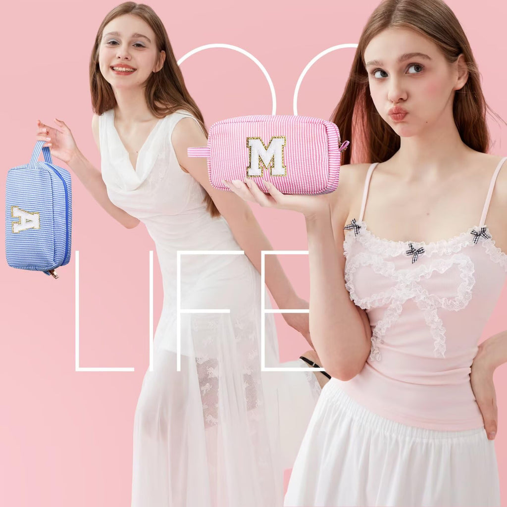 YOOLIFE Bridesmaid Proposal Gifts - Personalized Bridal Shower Bridesmaid Bride To Be Bachelorette Party Gifts Maid Matron Honor Gifts, Monogram Initial Blue Makeup Bag Cosmetic Bag, Blue B
