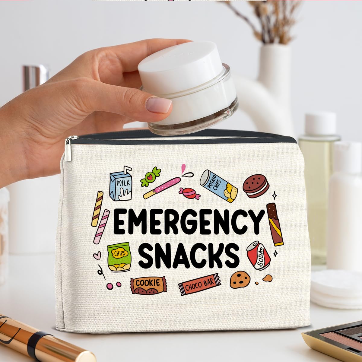 UPNEGE Snack Bag Gifts for Women Snack Lover Makeup Bag