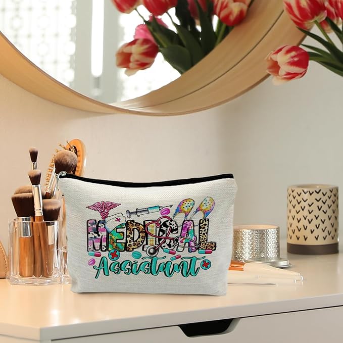 RYYCDOI Medical Assistant Makeup Bag - Trendy Western Nurse Gifts, RN Cosmetic Bags Toiletry Bag for Women