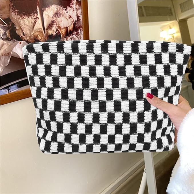 FFpaw 2 Pieces Makeup Bag Set, Small Black Checkered Cosmetic Bag Travel Toiletry Organizer Mini Cosmetic Pouch Case Makeup Brushes Cute Quilted Aesthetic Accessories Storage Bag for Women