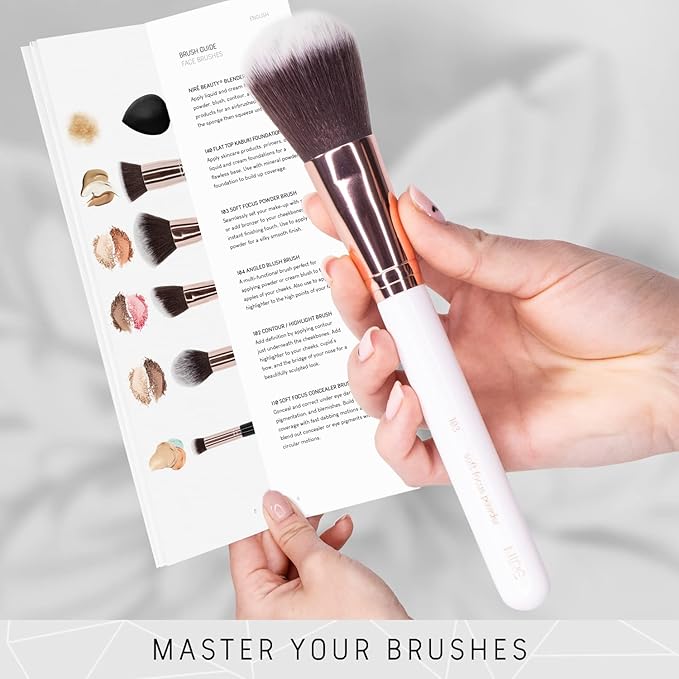 Niré Beauty Travel Makeup Brush Set with Case, 15 Piece, White