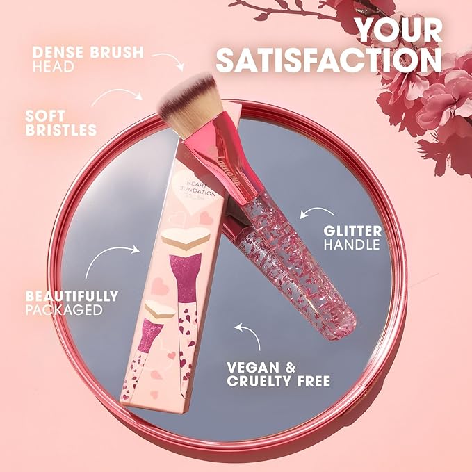 Lamora Heart Foundation Brush - Blending Liquid Cream Mineral Face Brush