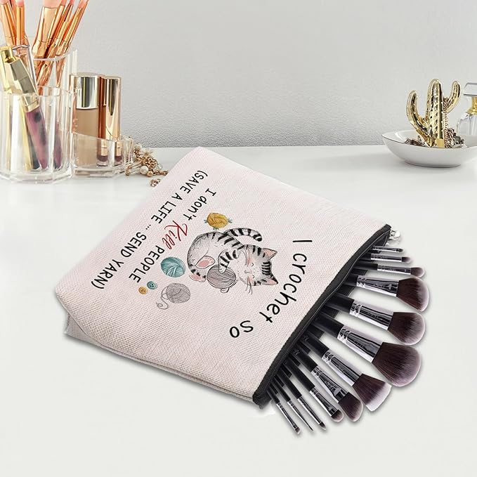 CEASQVAA Crocheting Gifts for Crocheters Accessories Makeup Bag, Gifts for People Who Like crocheting, Crocheter Knitting Supplies Stuff Things Gadgets, Small Crochet Gift Bag Cosmetic Bag Pouch
