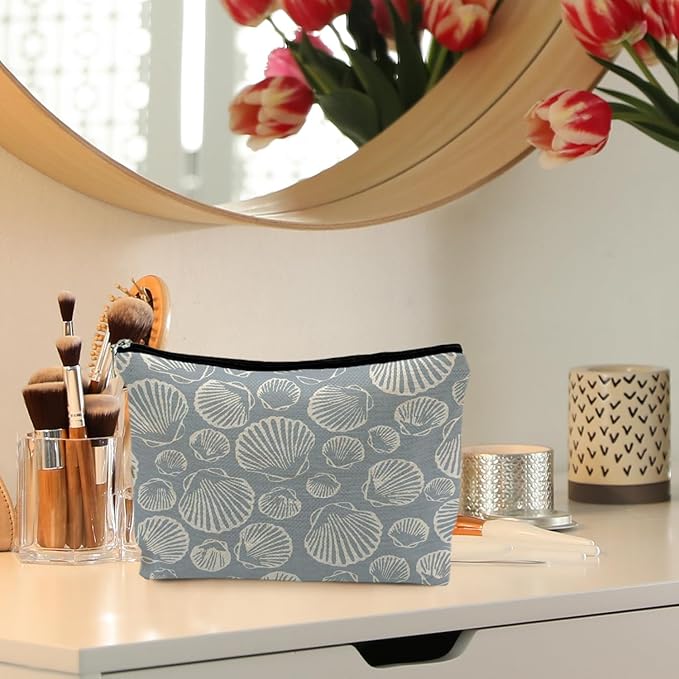 RYYCDOI Coastal Beach Makeup Bag - Aesthetic Sea Shell Cosmetic Pouch for Women, Beach Gifts, Vacation Gifts, Light Blue Beachy White Pouch